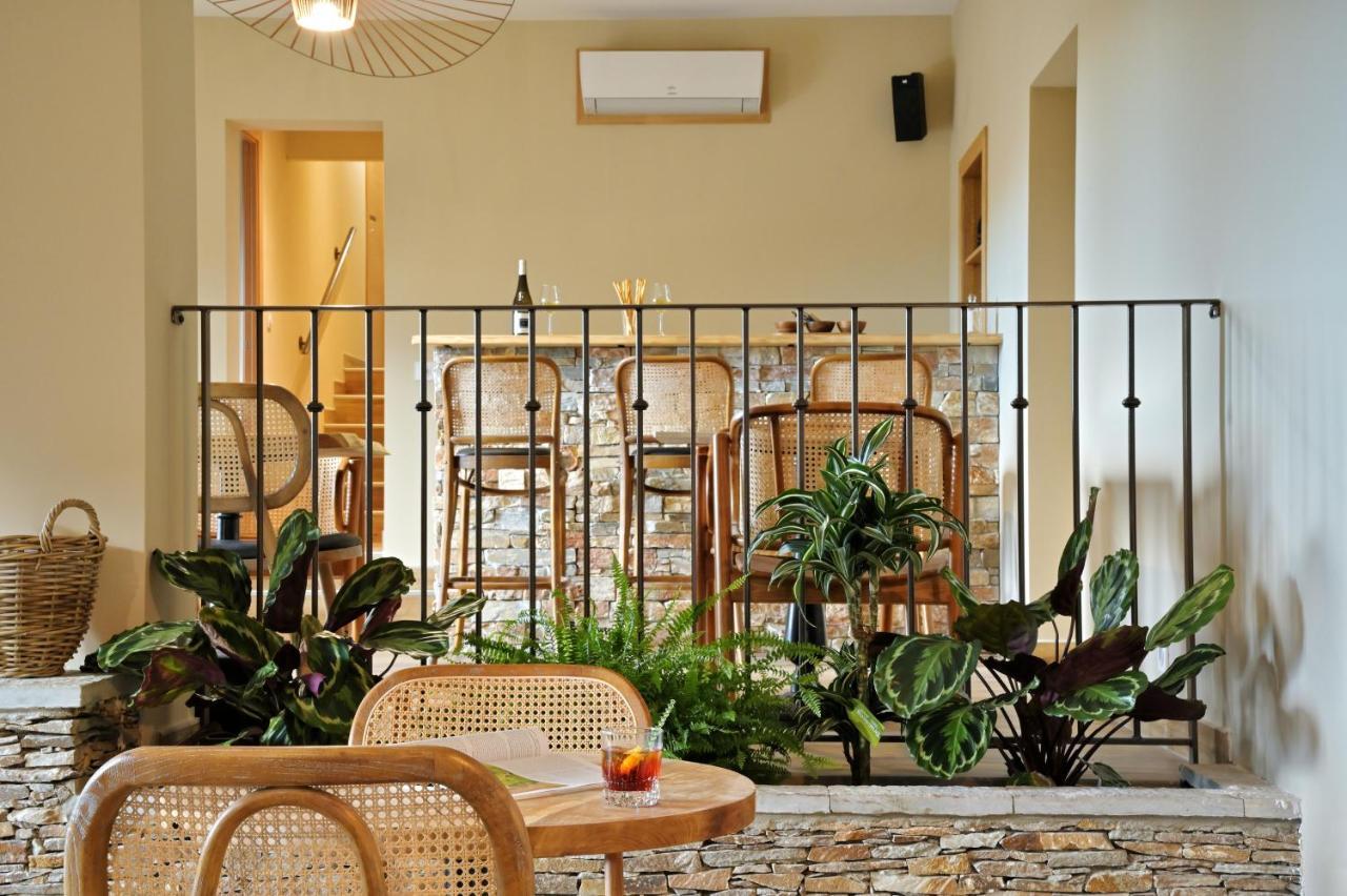 Coco Hotel Venaco  Exterior photo